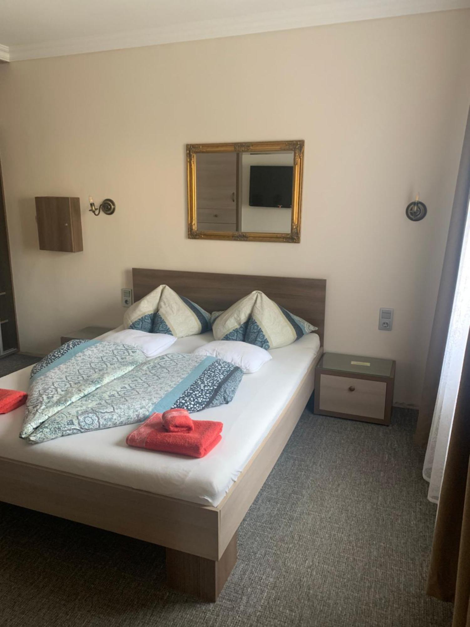 Aradi Vendégház Miskolc Extérieur photo