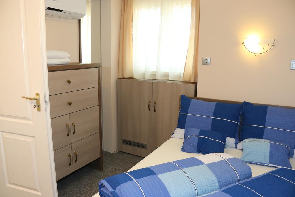 Aradi Vendégház Miskolc Chambre photo